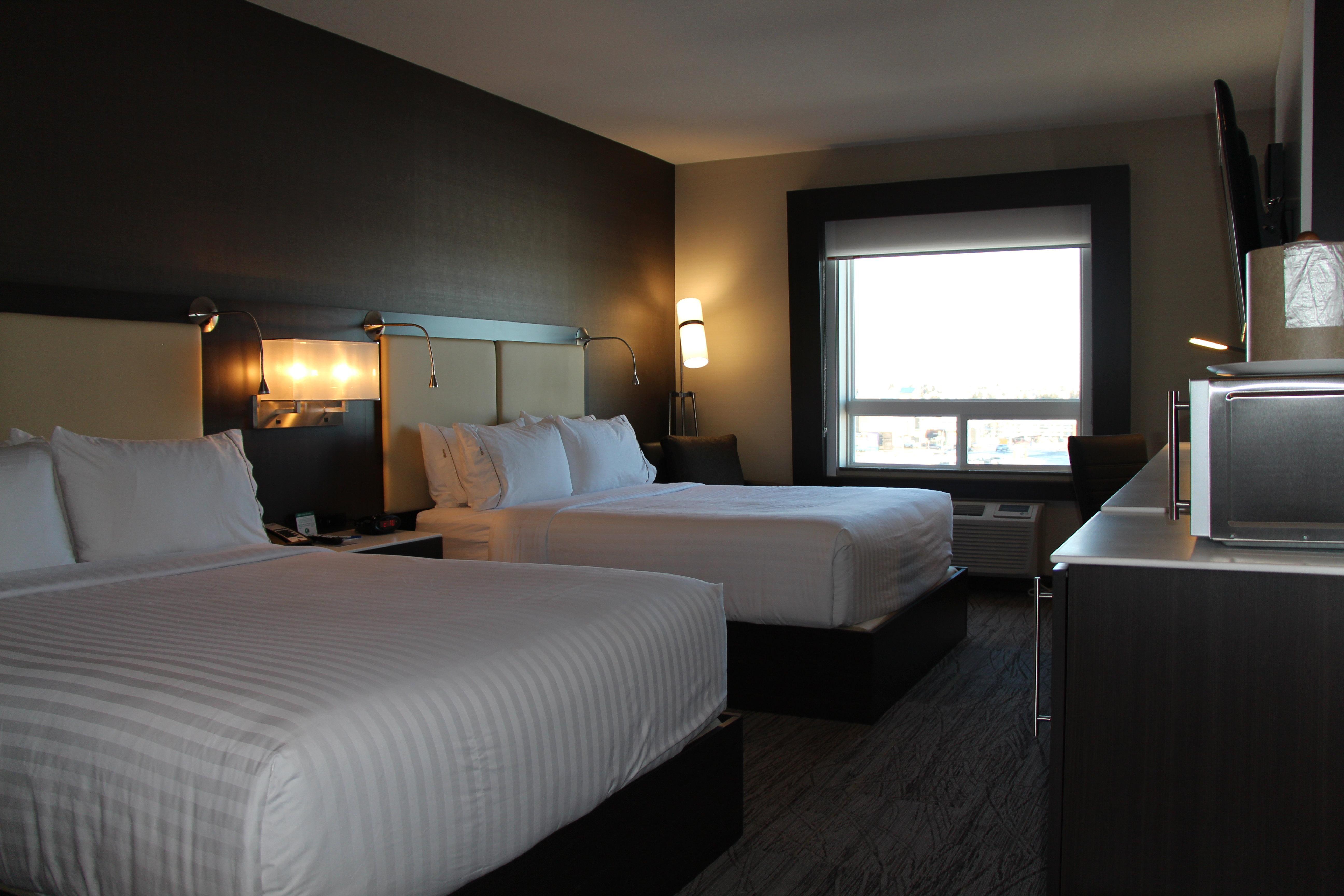 Holiday Inn Express & Suites Cold Lake By Ihg Extérieur photo
